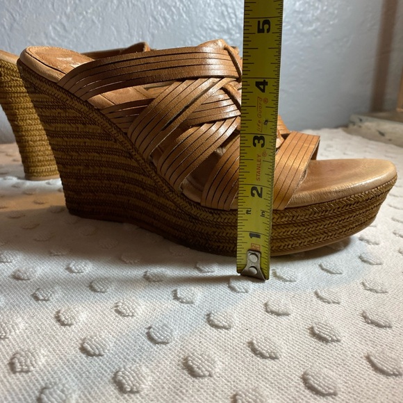 UGG Melinda Brown Leather Woven Strap  Platform Slip-On Wedge Sandals - Picture 15 of 16